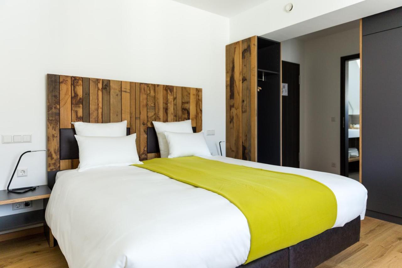 Hotel Terrace Bettendorf Ngoại thất bức ảnh